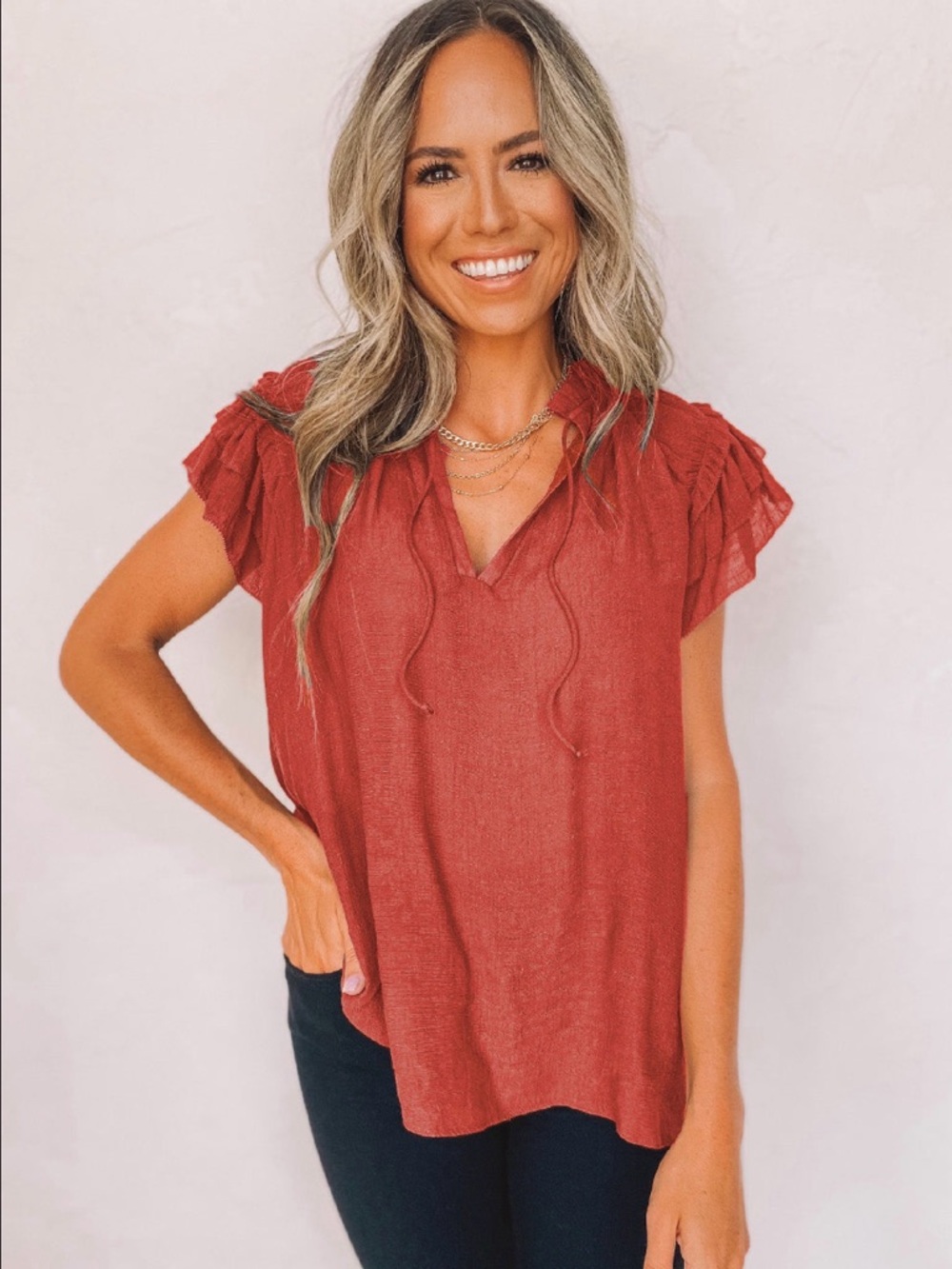 Women's Rust Red Short Sleeve V-Neck Top